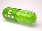 Bổ sung vitamin E và vitamin C trên tôm thẻ